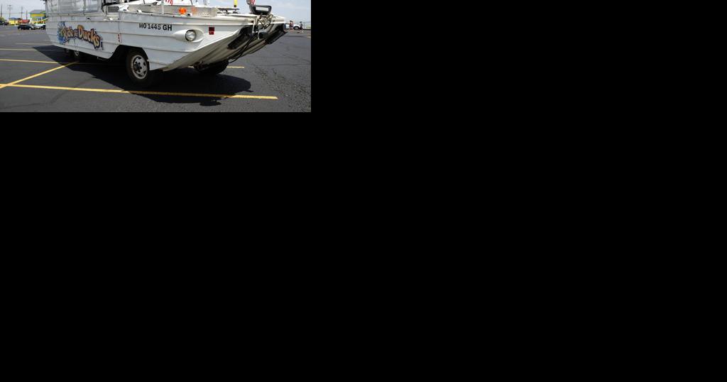 Preliminary hearing for 3 charged in Missouri duck boat accident - Vimarsana News