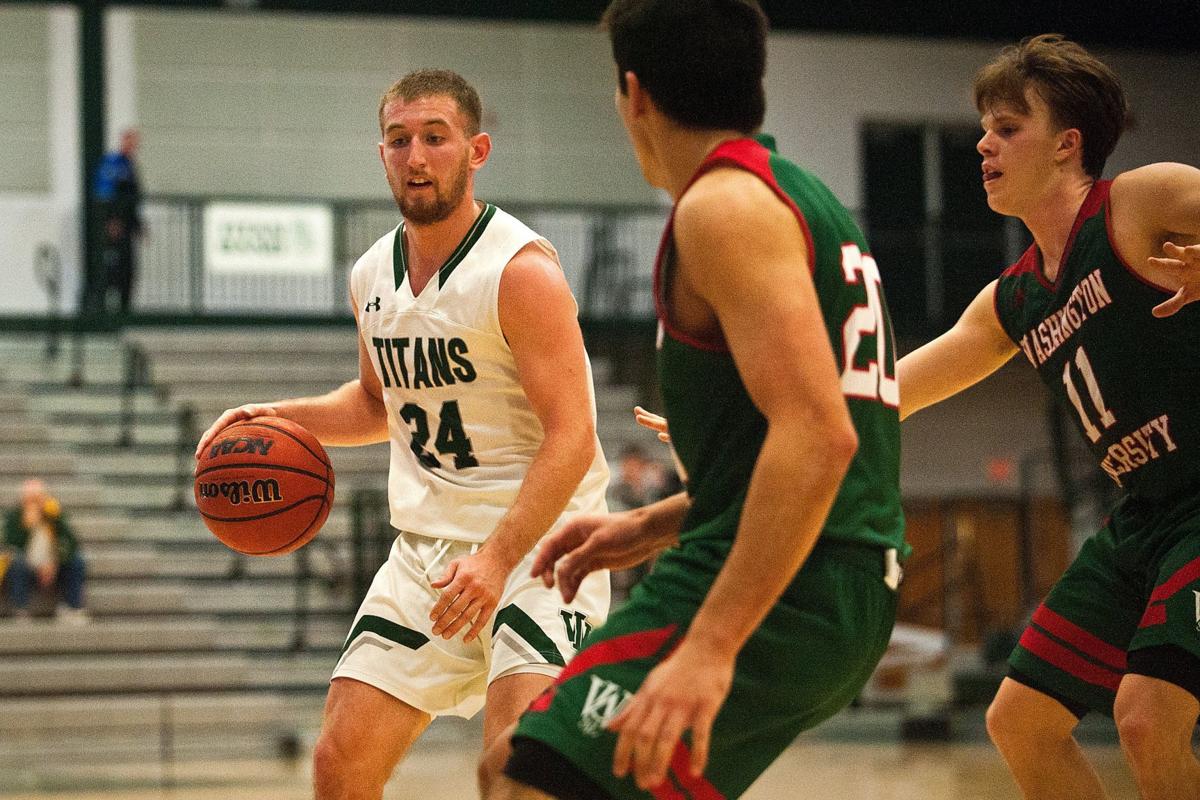 Watch Now Effingham Grad And Illinois Wesleyan Basketball Player