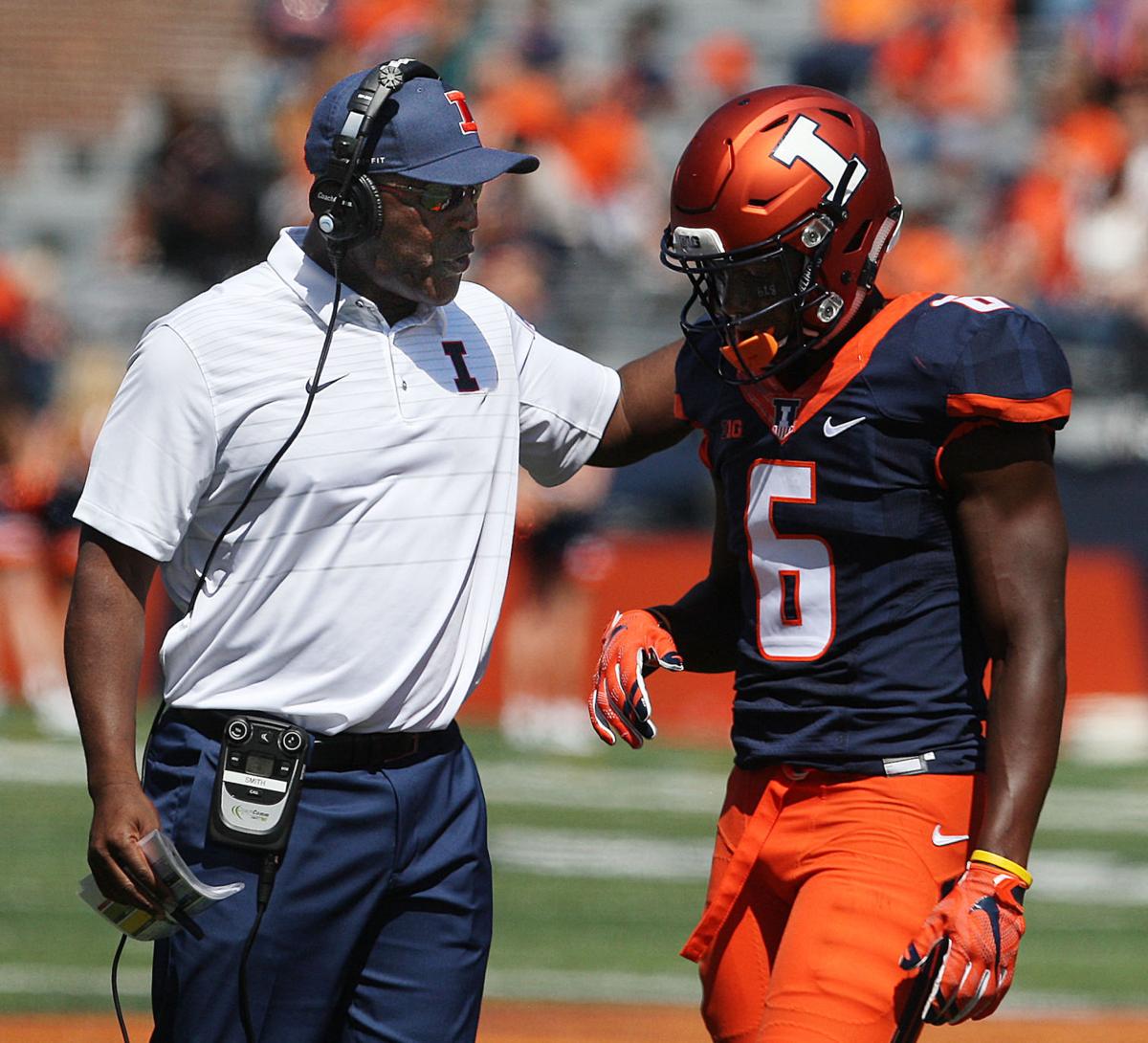 Illinois vs Ball State football 10 9.2.17.jpg