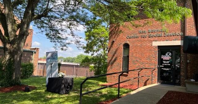 Decatur gathers to dedicate Ray Batman Center for Social Justice