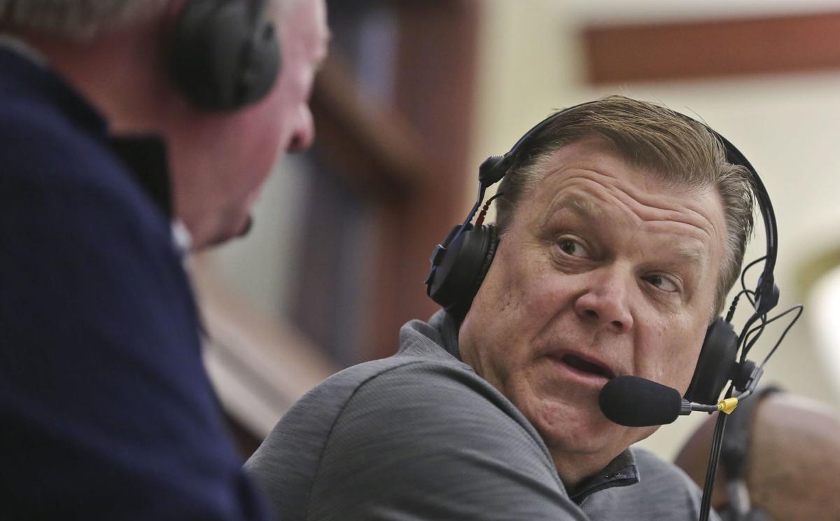 Illinois men's basketball coach Brad Underwood touches on variety of topics in Decatur stop ...