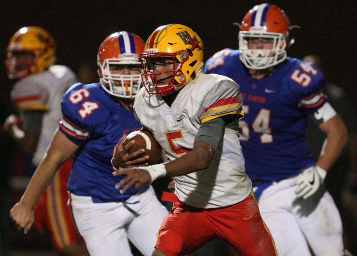 St Teresa vs Warrensburg Latham football 11 9.8.17.jpg