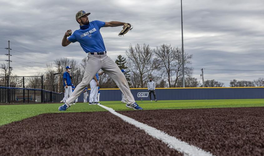 Augustana baseball advances in CCIW Tournament with 11-inning win