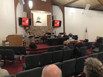Mt. Zion chamber holds town hall on ambulance service referendum