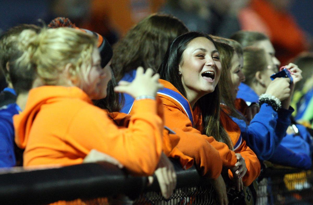 FBP Central AM vs Argenta Oreana football 6 9.12.17.jpg