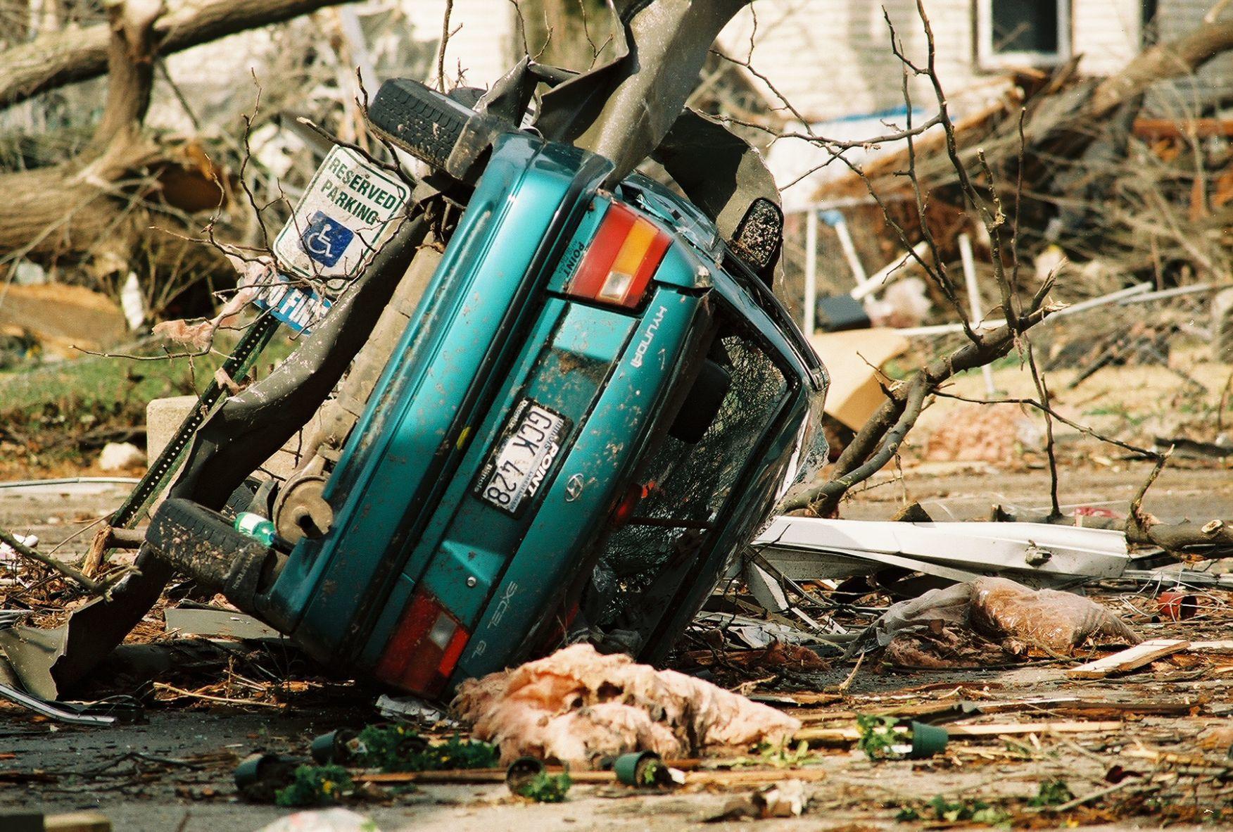 PHOTOS Remembering the double tornadoes that struck Decatur in 1996
