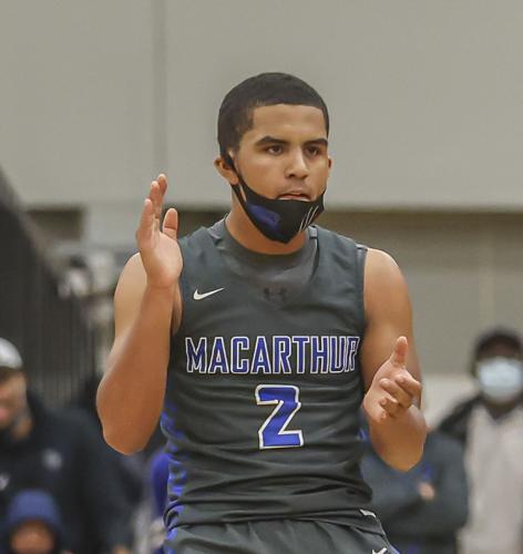 5 things we learned from holiday basketball tournaments, including  MacArthur's title run