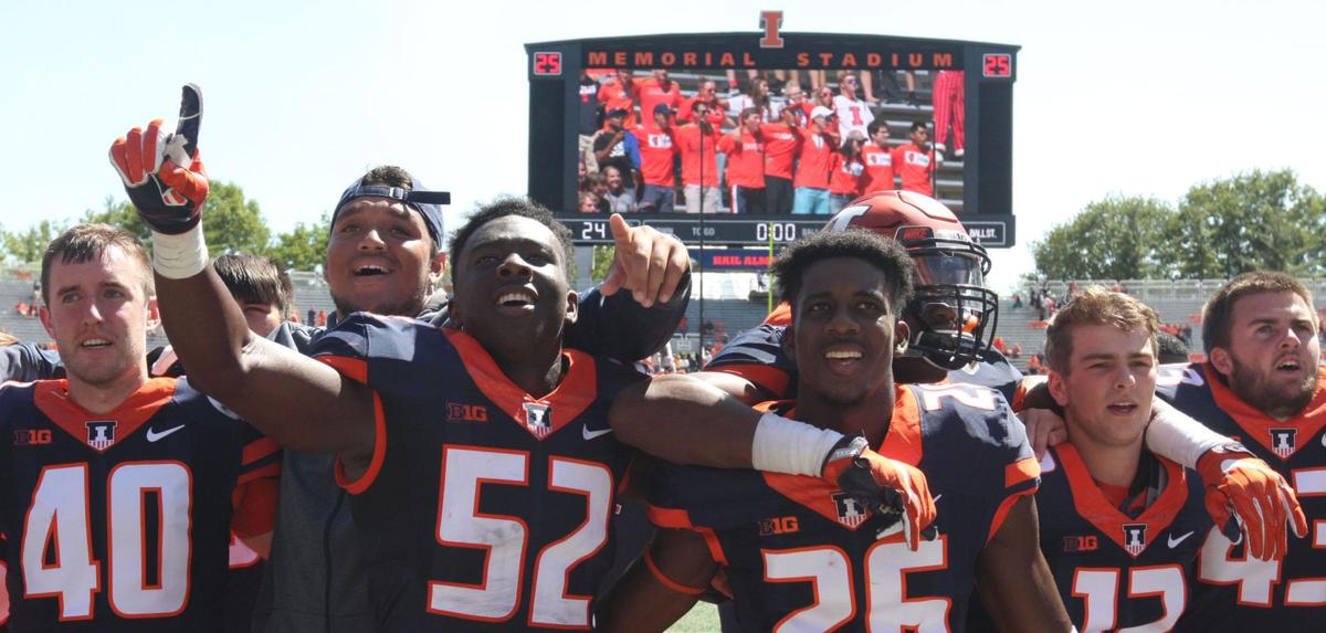 Illinois vs Ball State football 23 9.2.17.jpg