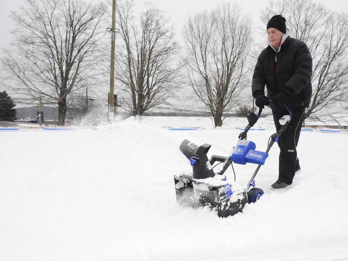 Weekend Winter Storm Sweeping From Midwest To New England State