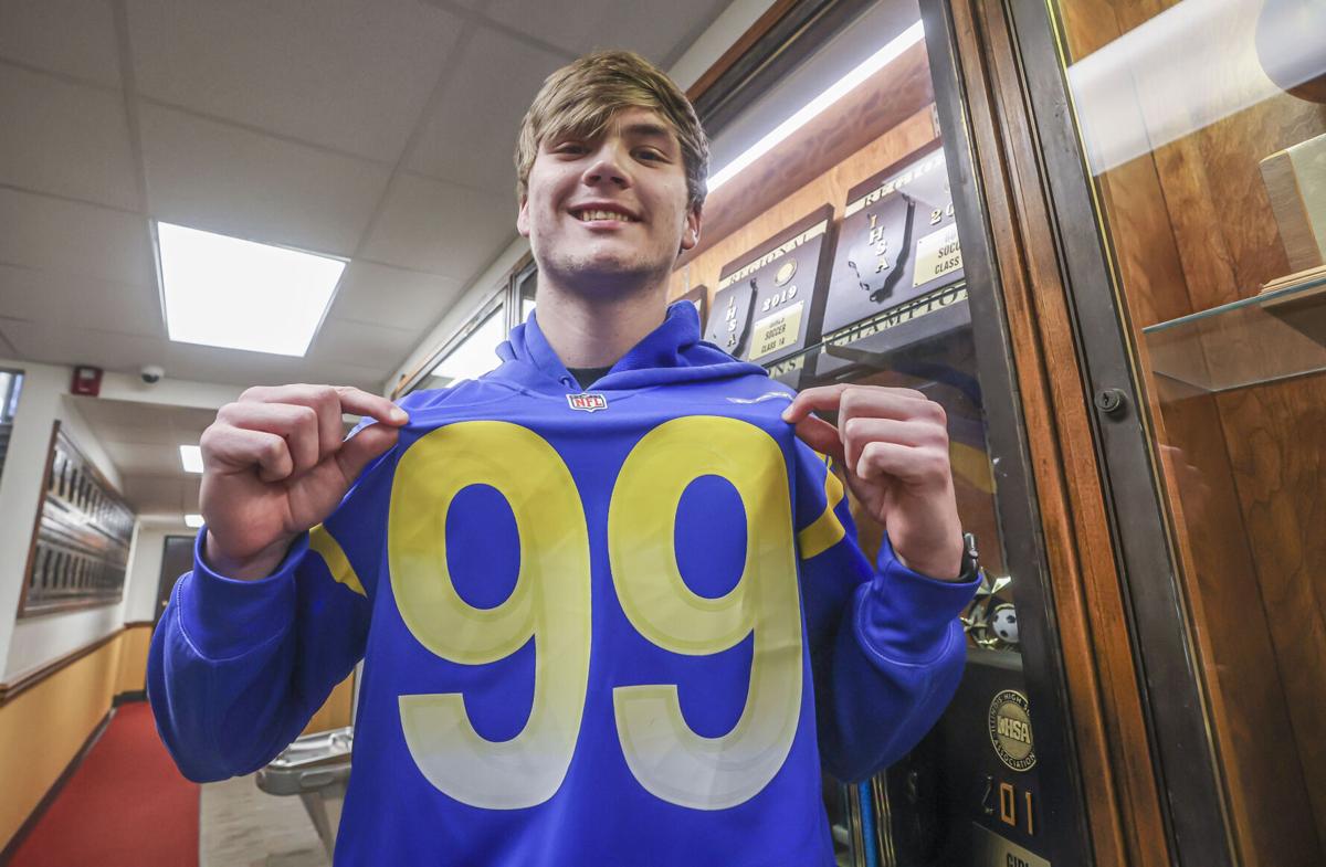 Get ready for Super Bowl LVI: Jerseys, hoodies and team gear to buy before  the big game 