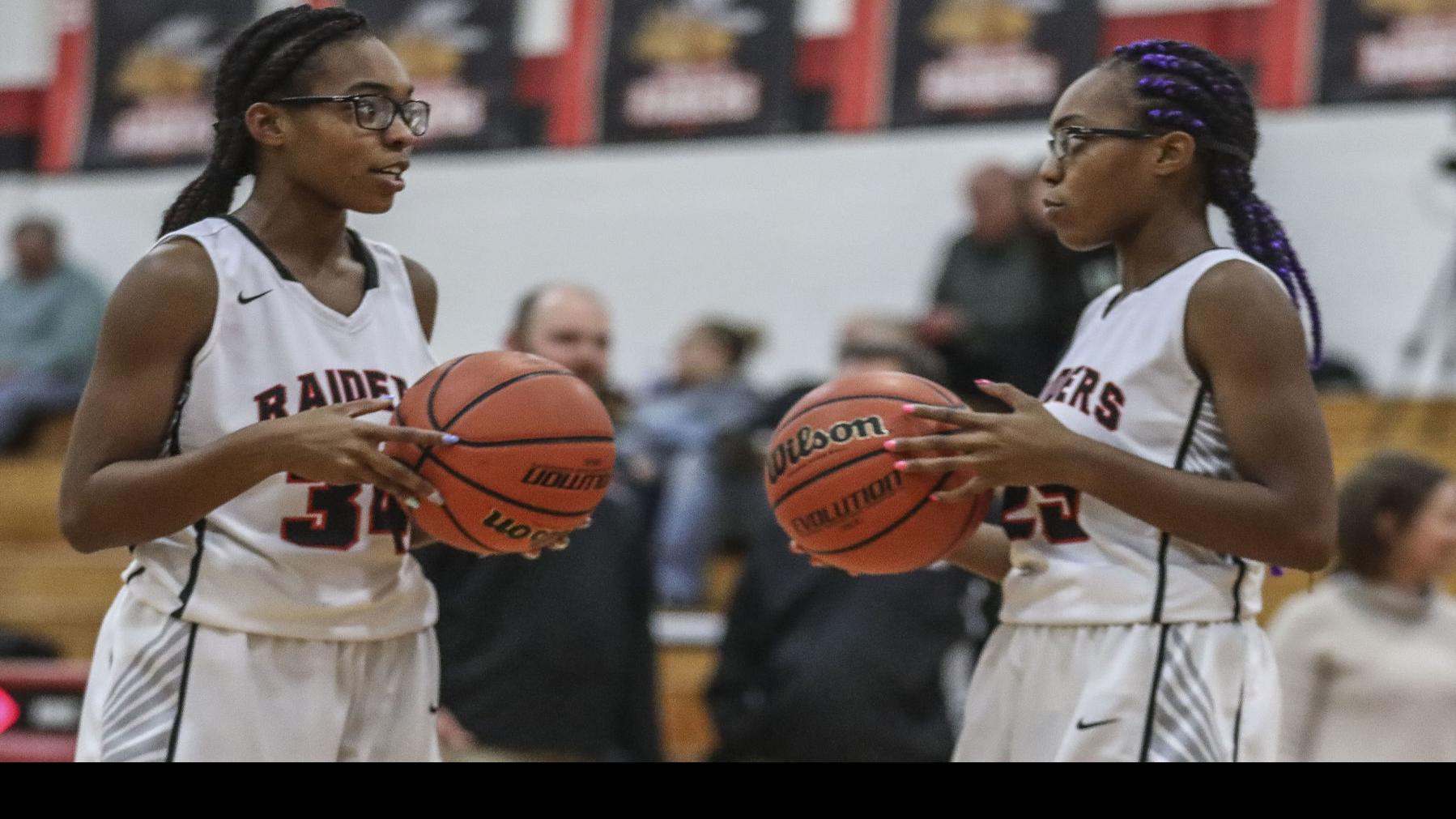 Mikayla And Mckenna Denton Putting It All Together For Central A M