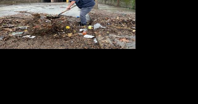 Watch now: Heavy rain, debris combine for eventful morning commute in Decatur - Vimarsana News