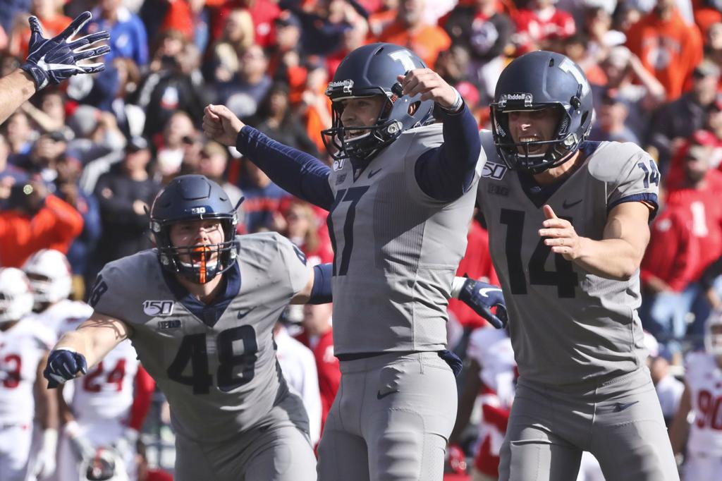 Illinois Punter Blake Hayes Parents Flew From Australia To Watch