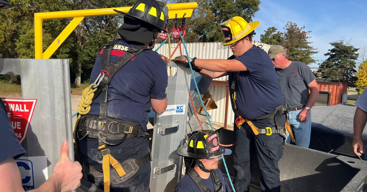 Search Rescue Mobile Warrensburg firefighters gifted a grain rescue tube