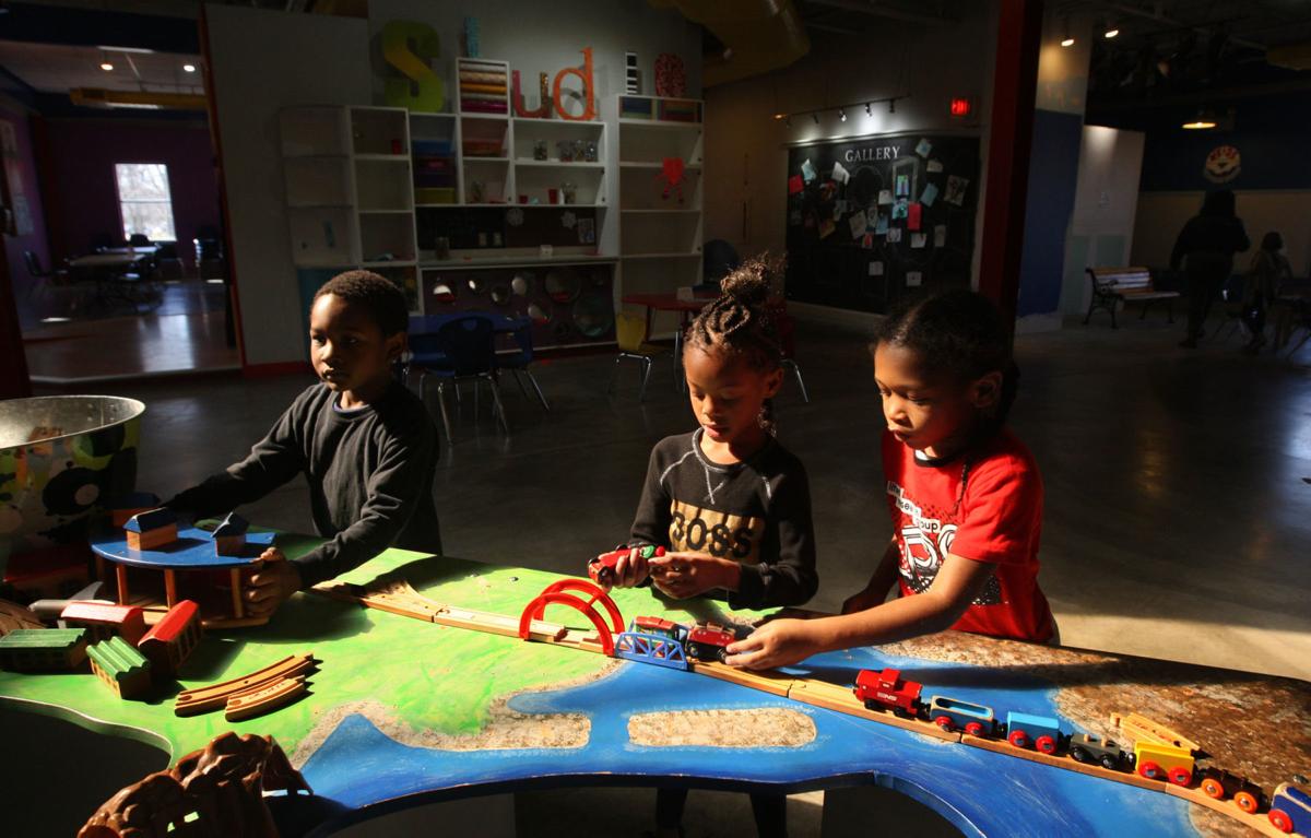 Decatur kindergartners enjoy new experiences through Children's Museum ...