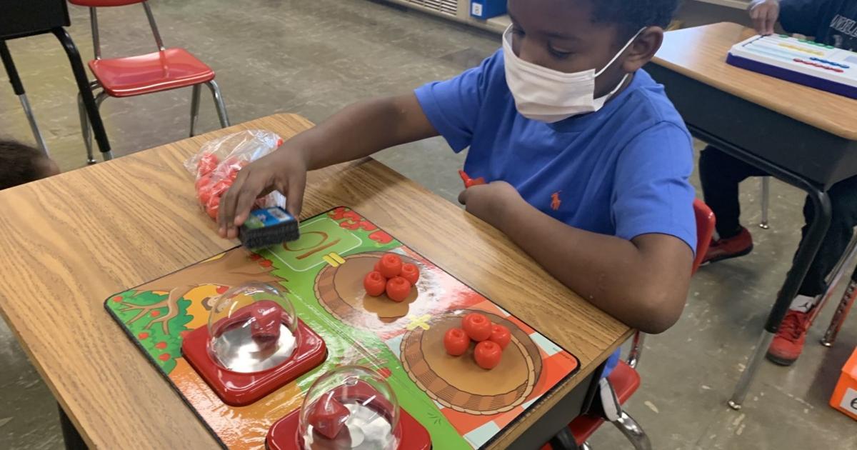 Should Decatur-area schools require masks? Here's what officials are ...