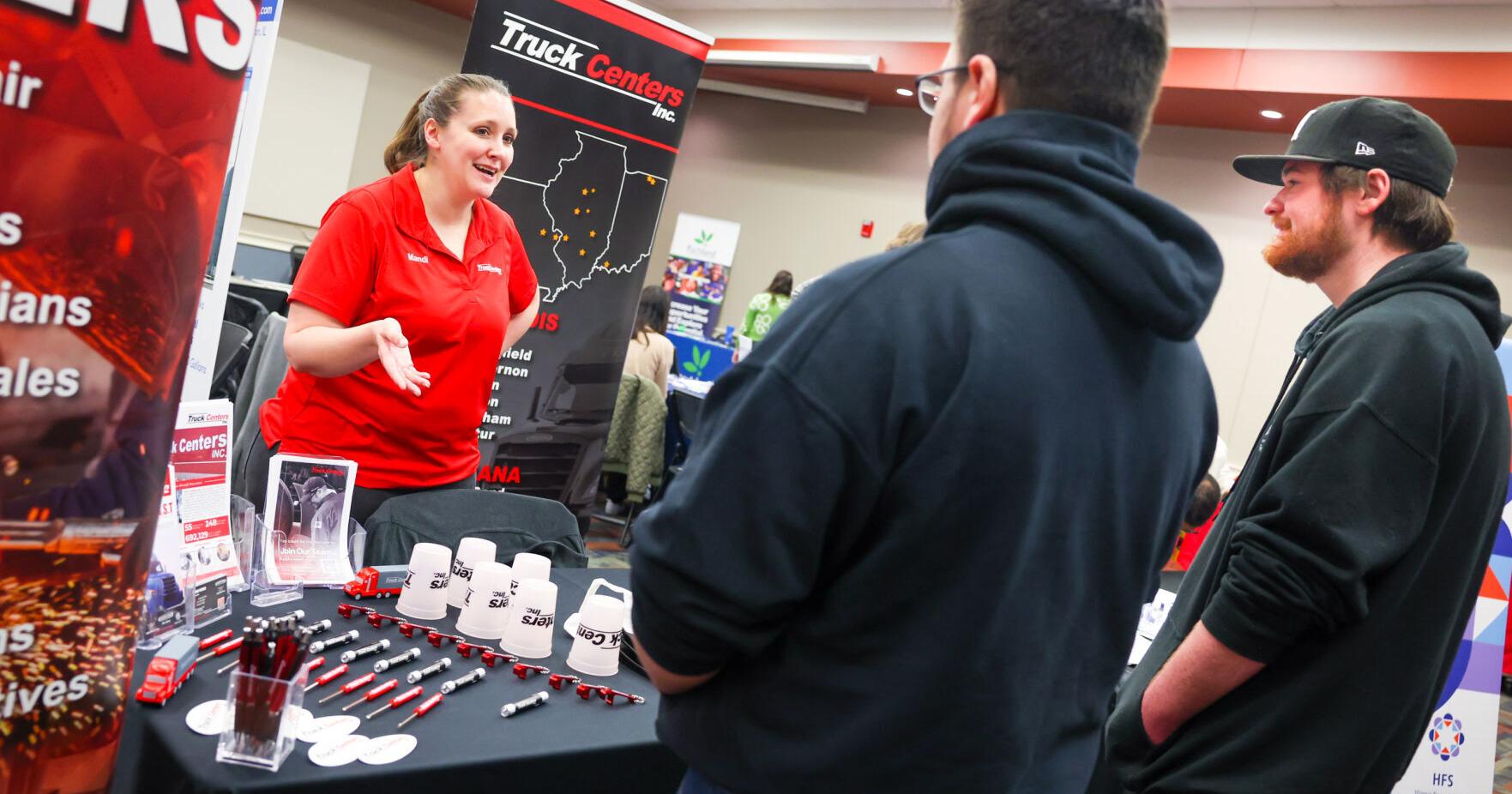 Richland Community College Career Fair draws wide range of employers - Vimarsana News