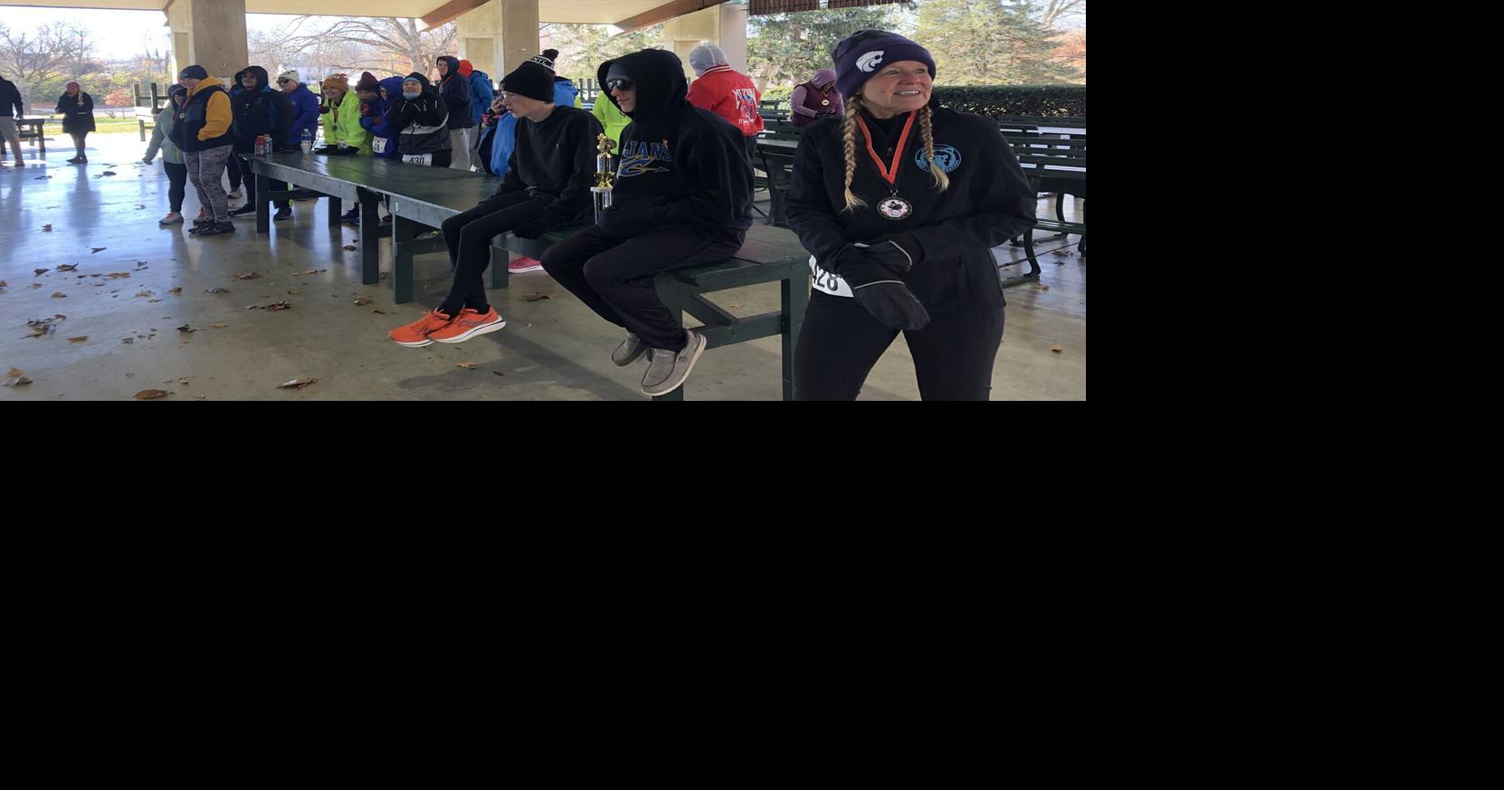 Runners brave cold for Decatur's 48th annual Turkey Trot