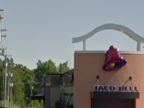Taco Bell In Clinton Plaza Closes Local Herald Review Com