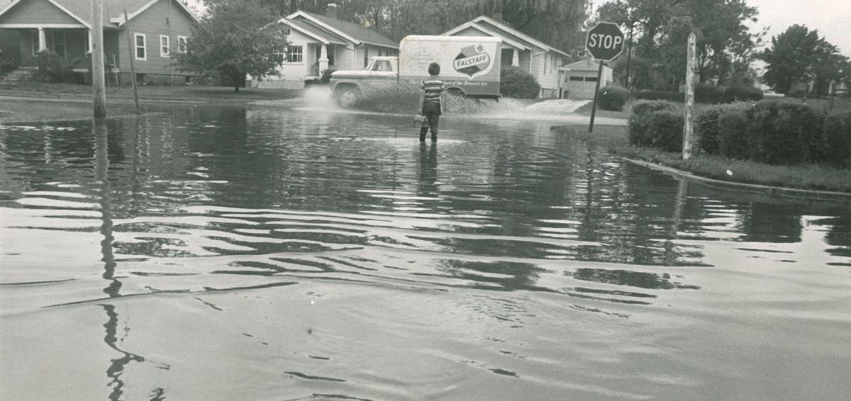 History photos Central Illinois rainy weather and flooding History