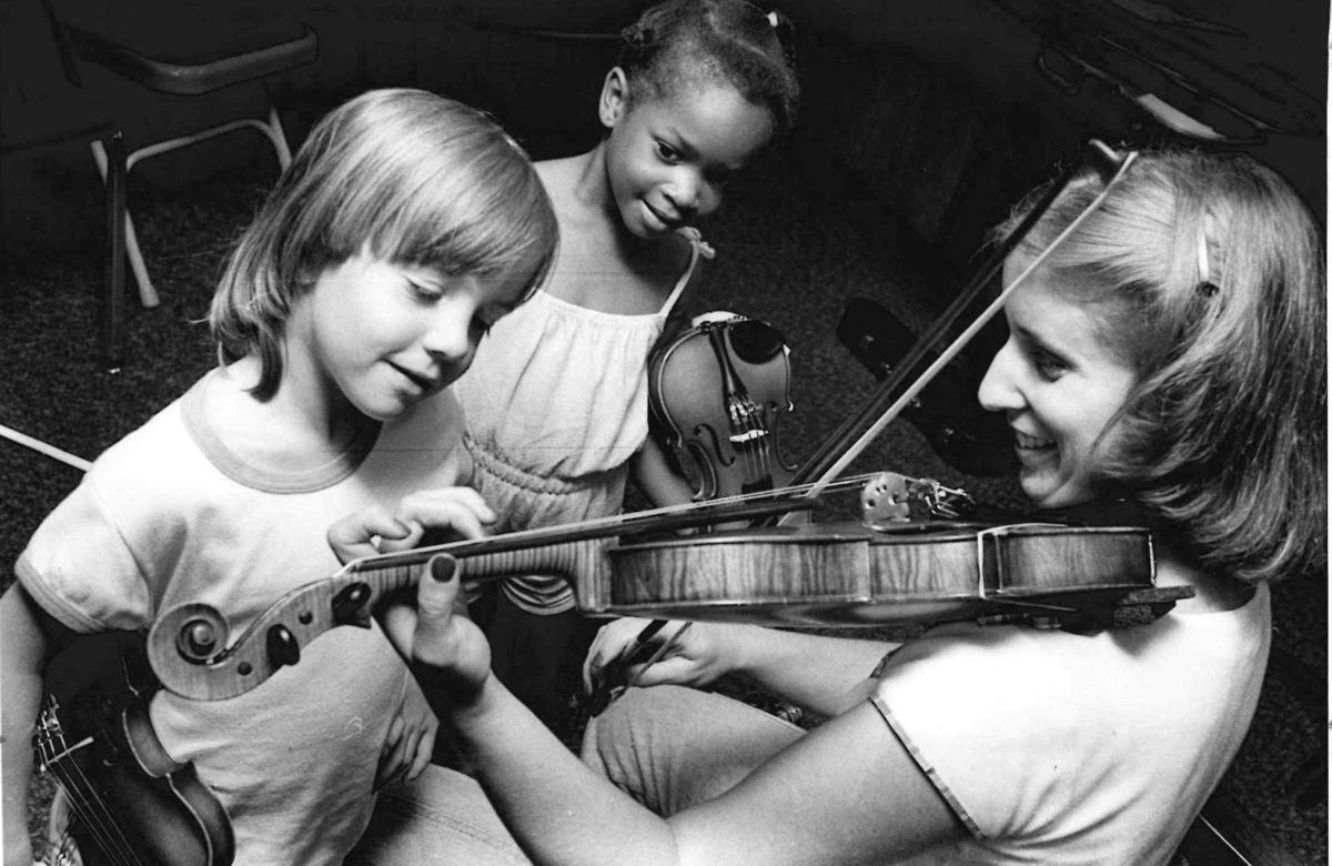 Violin pointers
