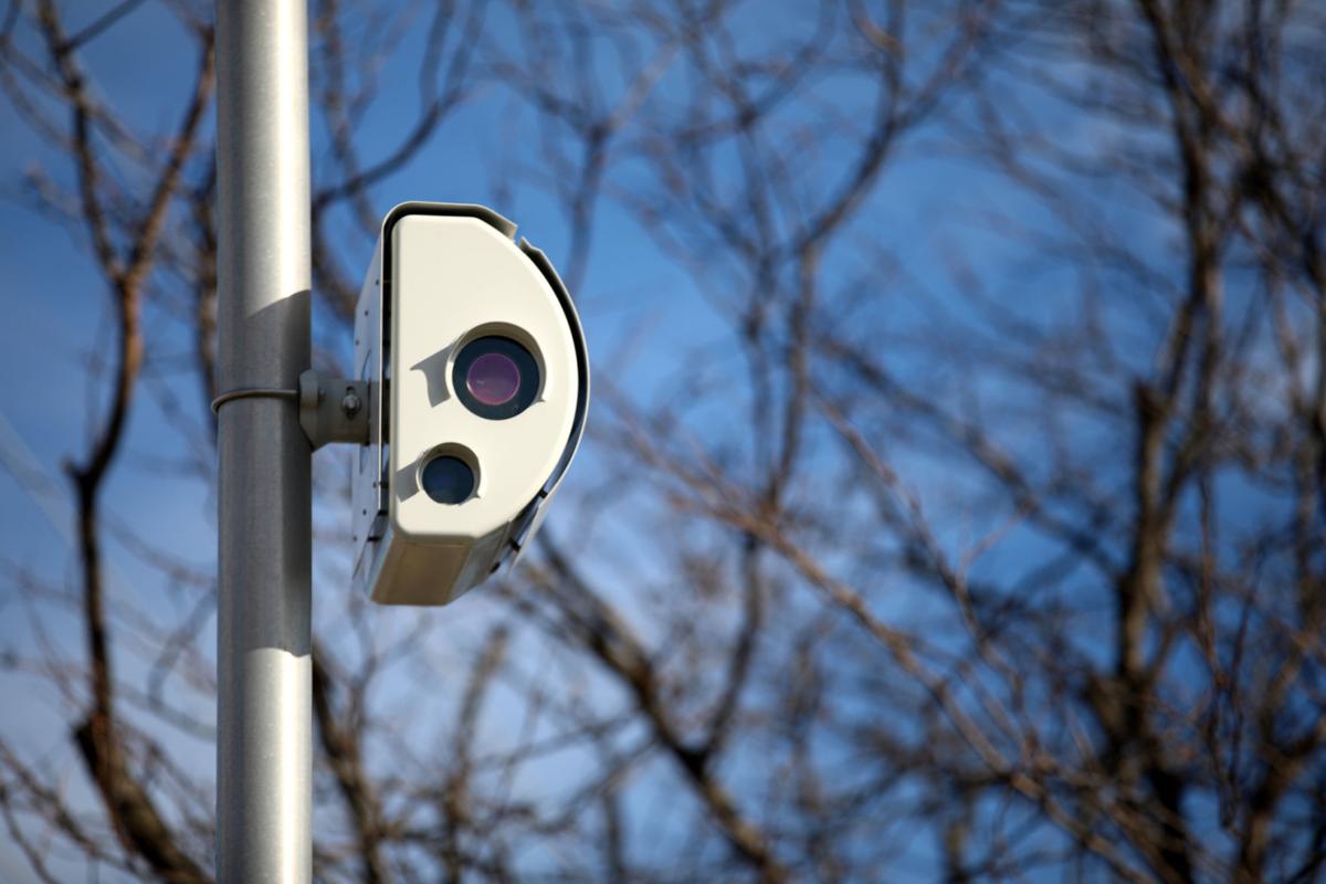 Citing Federal Corruption Investigation Illinois Comptroller To Stop Helping Towns Collect Unpaid Red Light Camera Fines State And Regional Herald Review Com