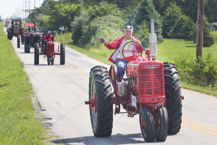 082923-illinois-tractors_01.JPG