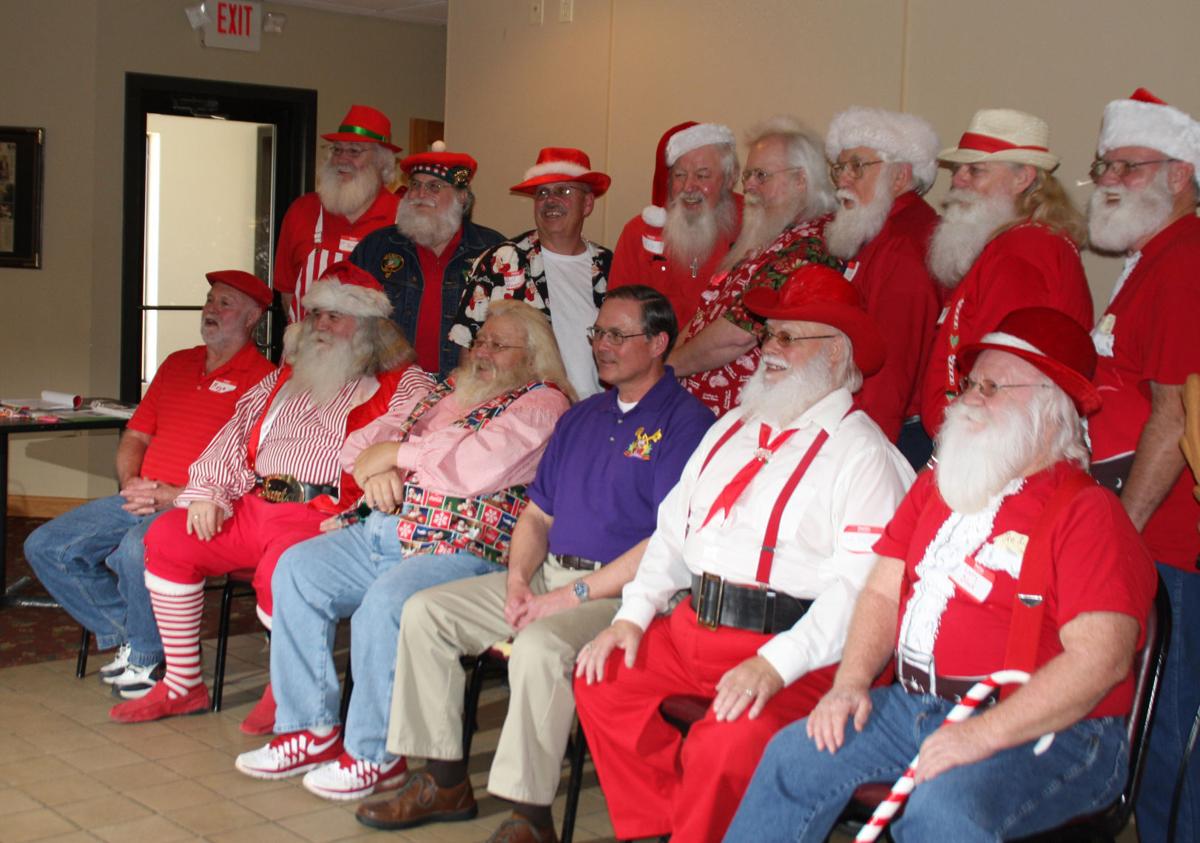 Santa gathering fosters festive feeling State and Regional herald