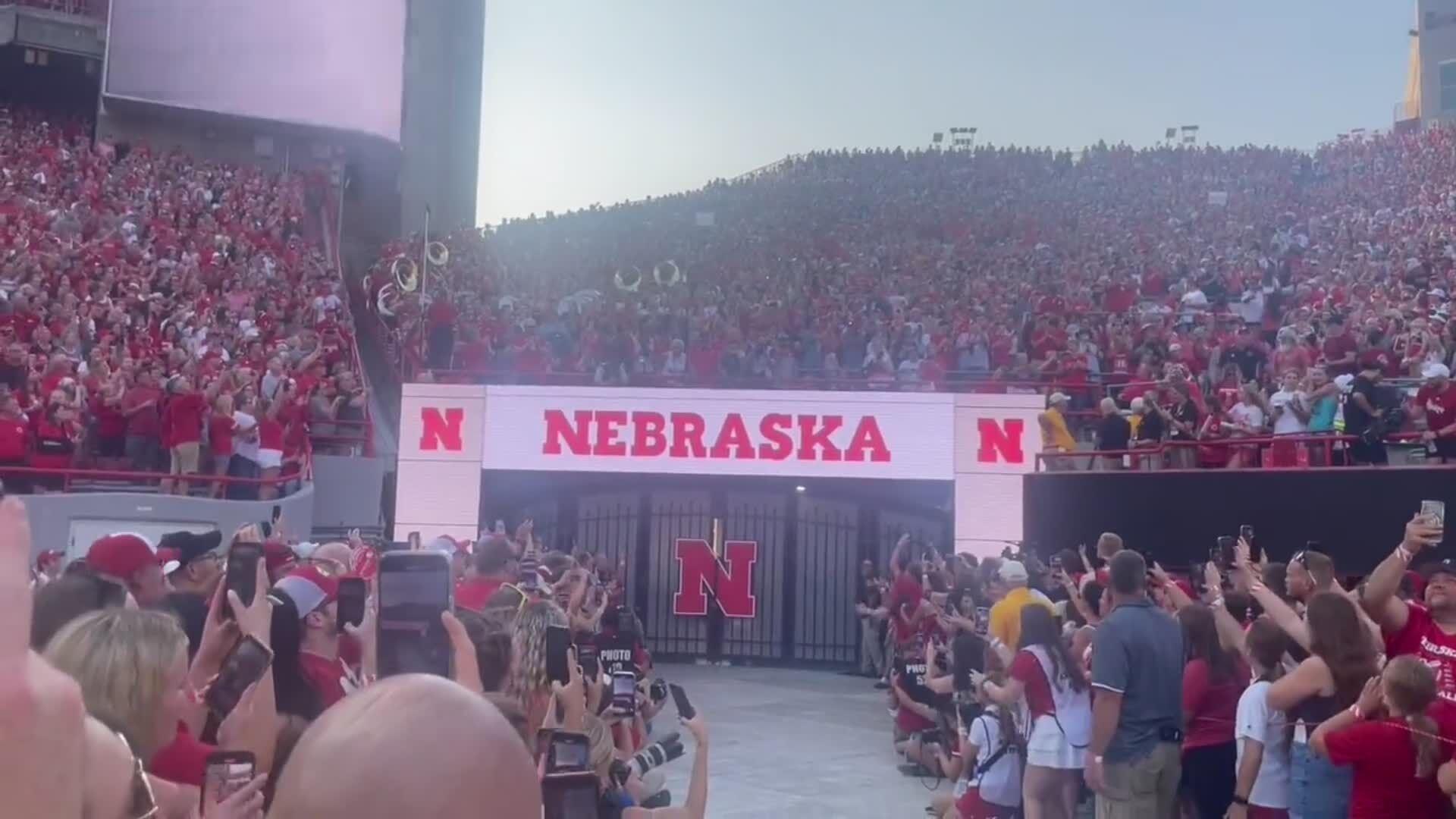 Record crowd at Nebraska volleyball reminds what football program