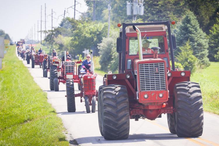 082923-illinois-tractors_02.JPG