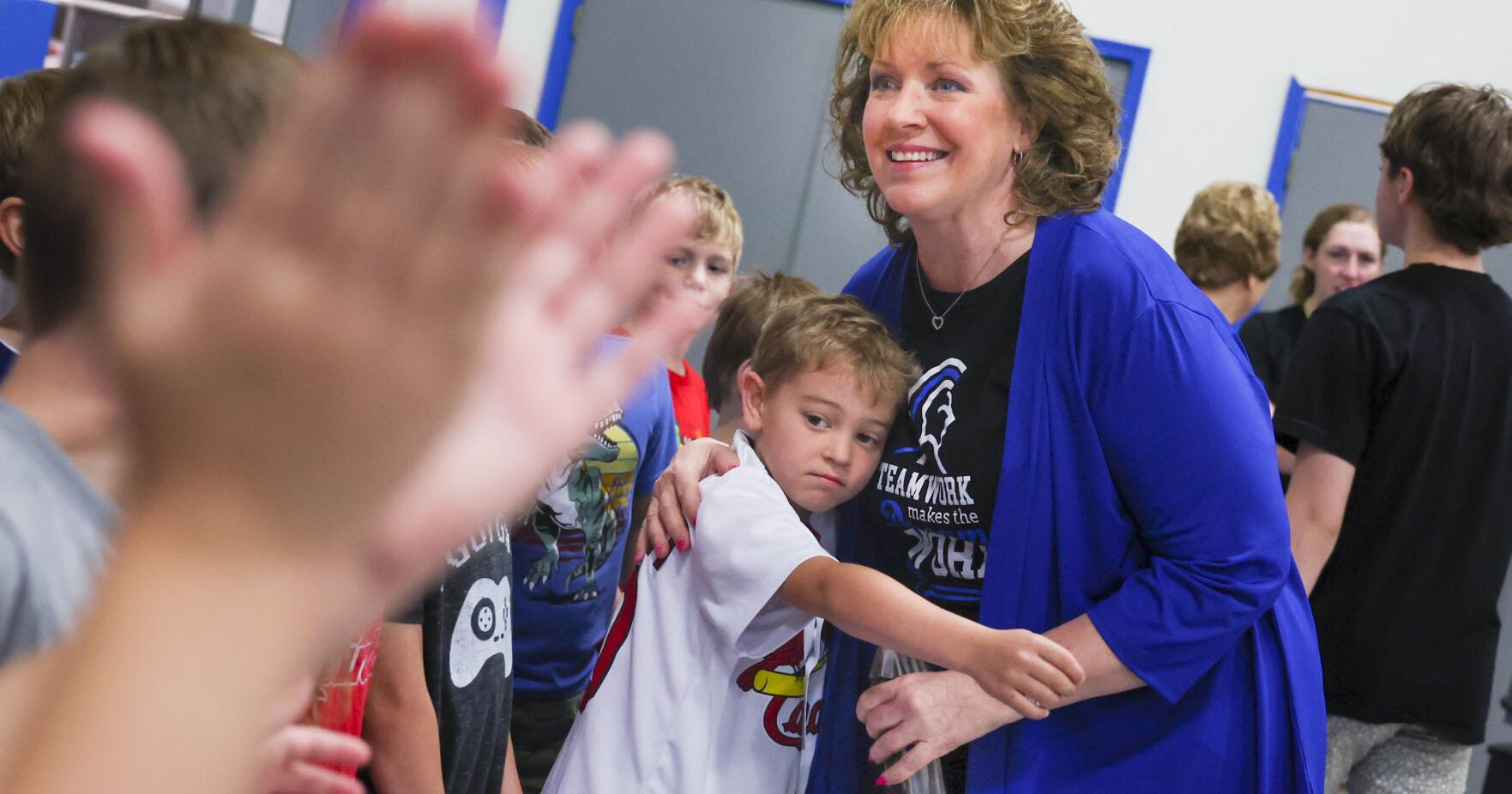 Our Lady of Lourdes teacher Cheryl Valdahl honored with St. Elizabeth Ann Seton Award - Vimarsana News