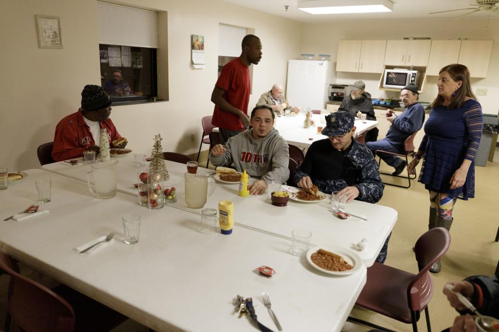 Where Do The Homeless Go On Christmas These Decatur Agencies Are