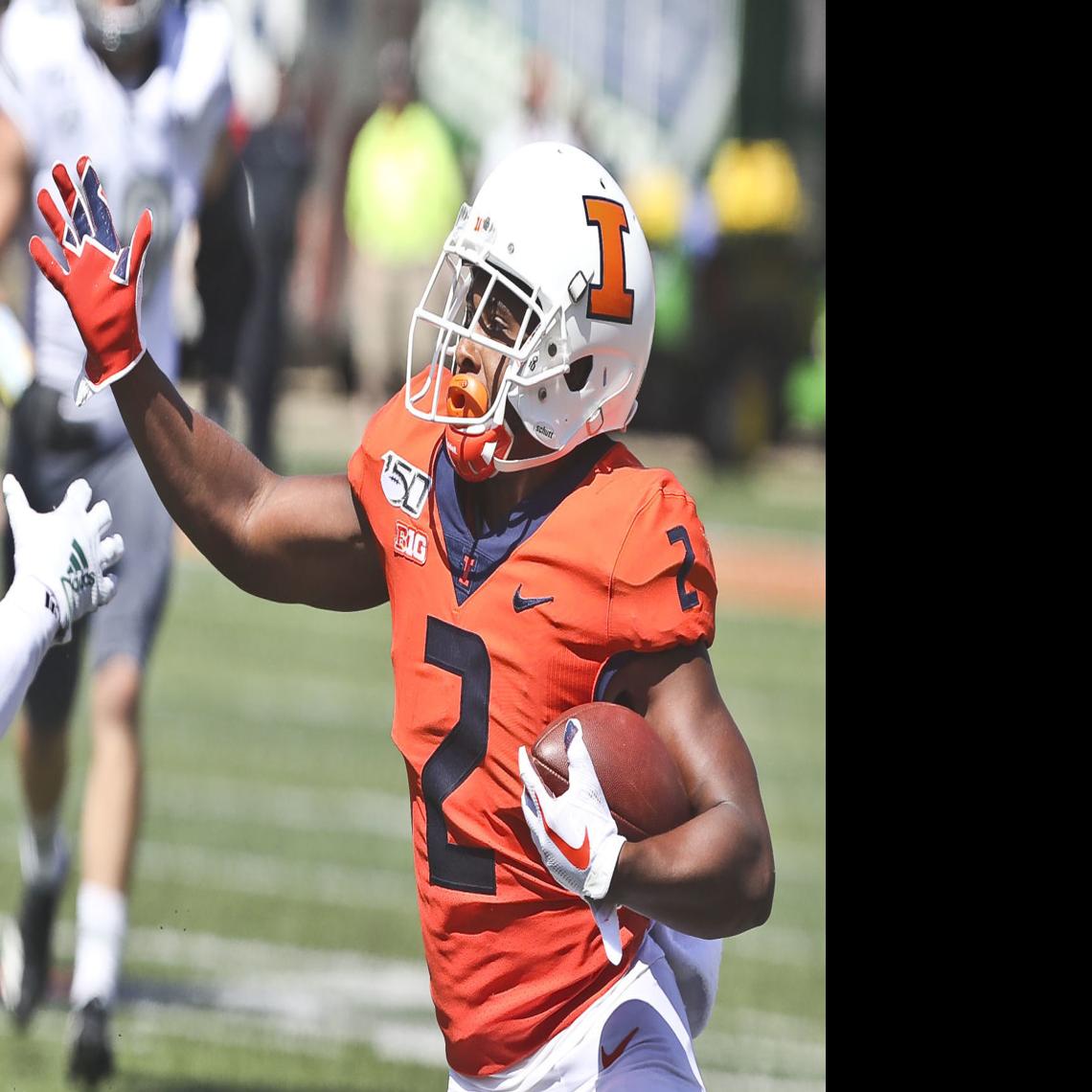 Illinois Football Team Uses Open Week To Heal Up And Decompress