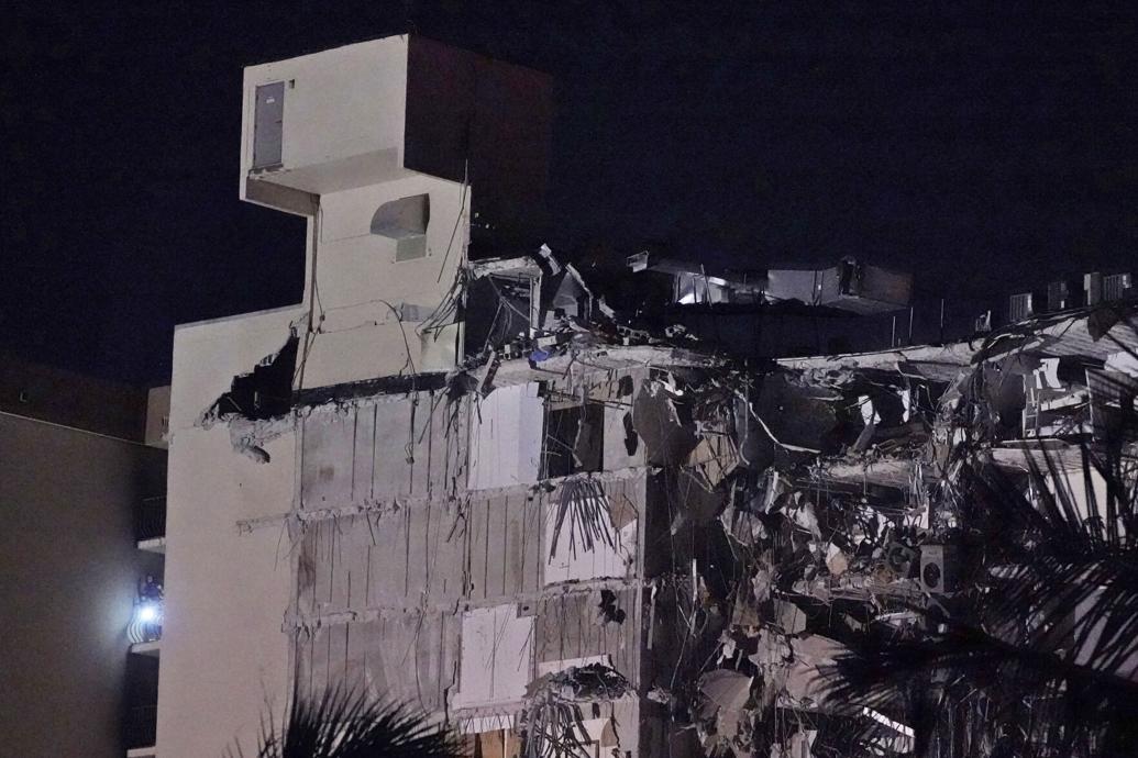 Photos: Miami-area condo tower partially collapses ...