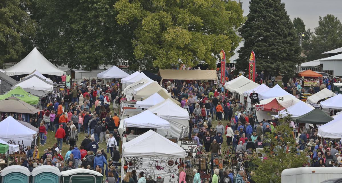 Fall weather ushers in 50th Apple 'n Pork Festival in Clinton Local