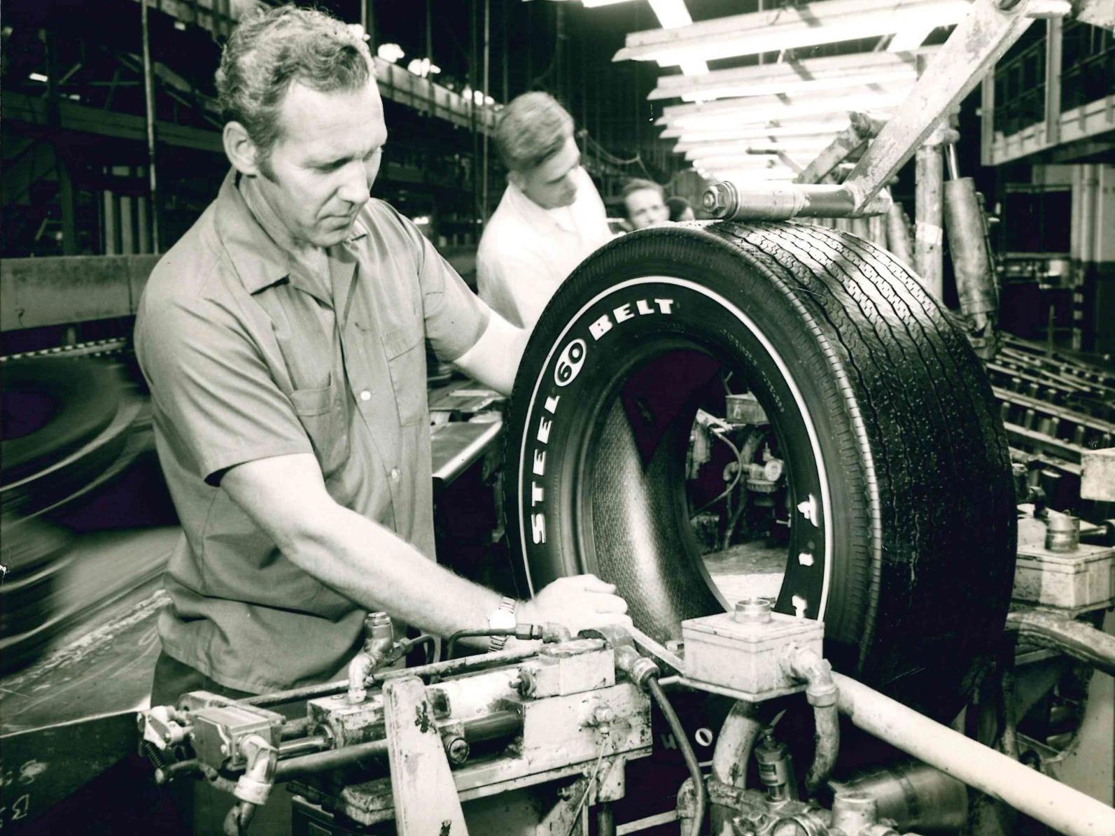 Looking Back Remembering Bridgestone Firestone Inc In Decatur In 14 Images Business Herald Review Com