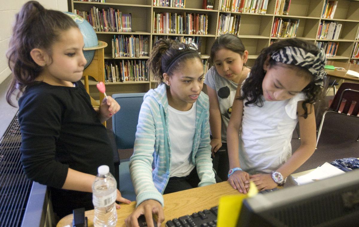 Girls Who Code picture