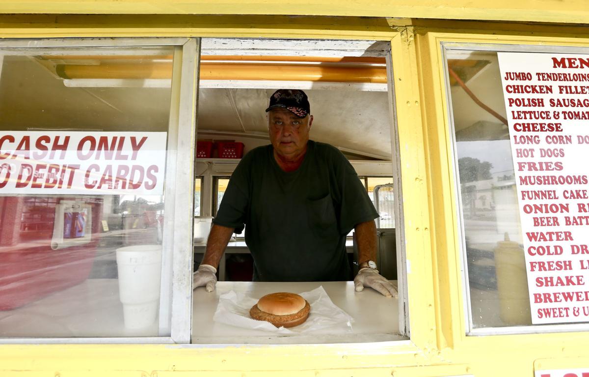 How Decatur S Food Trucks Keep The Meals Coming On The Move Food And Cooking Herald Review Com
