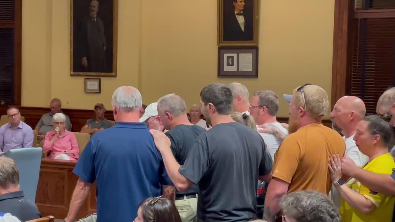 Entire Shelby County Dive Team resigns amid spat with county board member