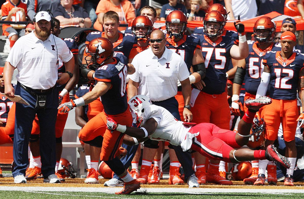 Illinois vs Ball State football 1 9.2.17.jpg