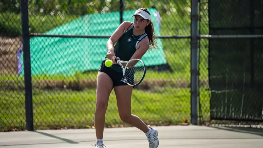 Women’s Tennis Blanks Millikin