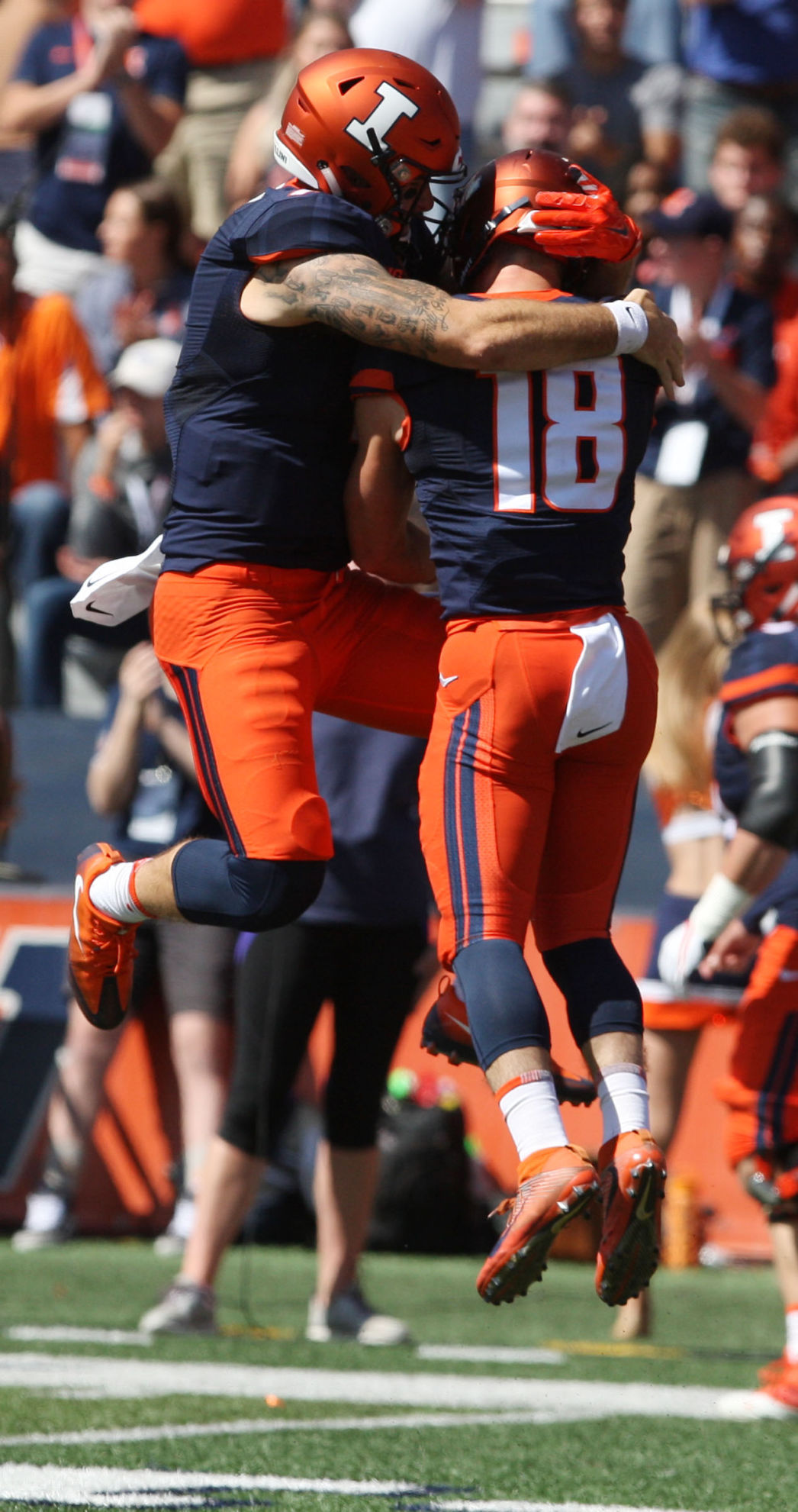 Illinois vs Ball State football 18 9.2.17.jpg