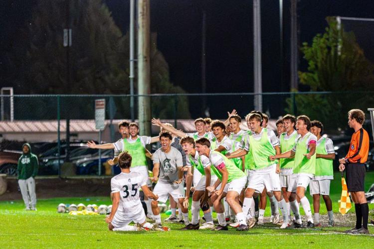 Explosive First Half Lifts Men’s Soccer over Elmhurst