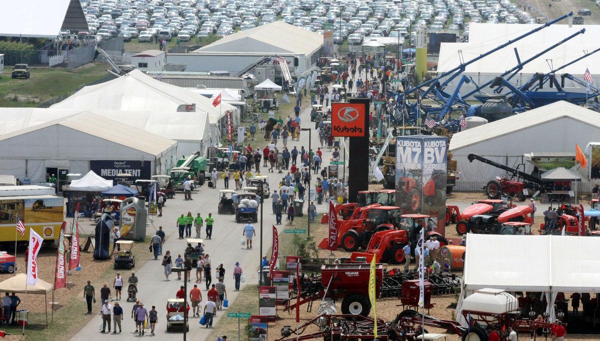 Decatur Builds On Promise Of Farm Progress Show Local Herald Review Com