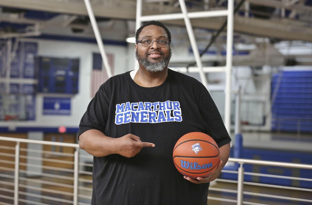 County Girls Basketball Coach Of The Year Mike Williams Keeps The