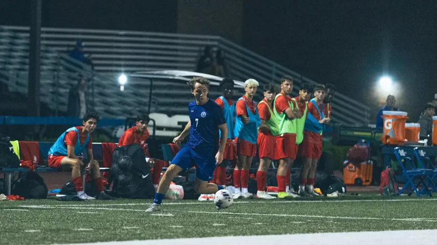 Men's Soccer Shows Promise in Loss to Aurora