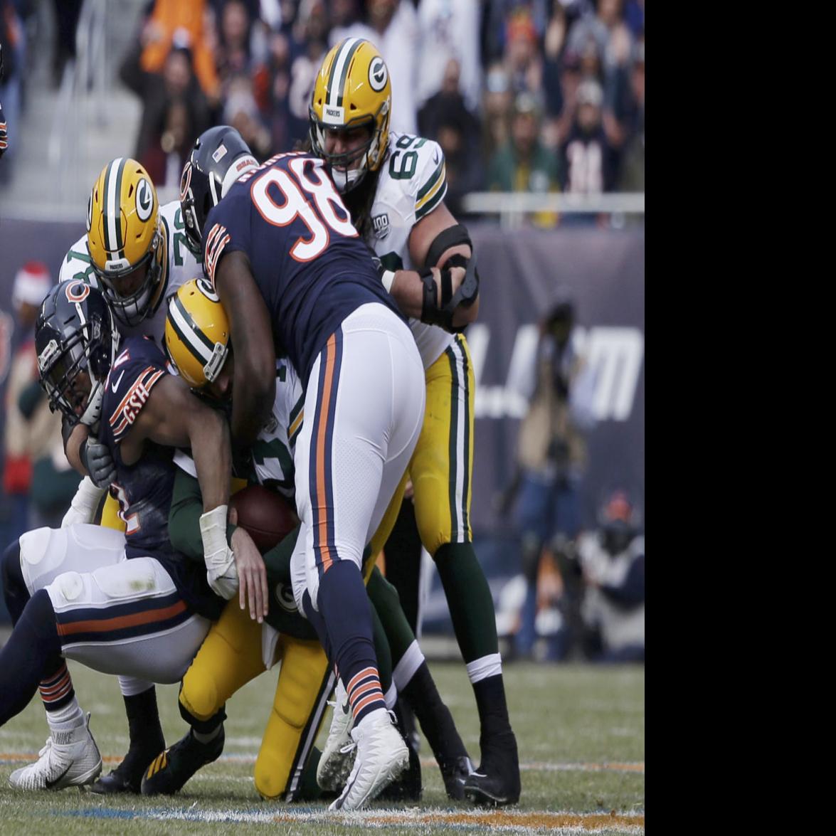 From Khalil Mack S Back Sack To Leonard Floyd S Finishing Touch Bears Take Down Aaron Rodgers Football Herald Review Com