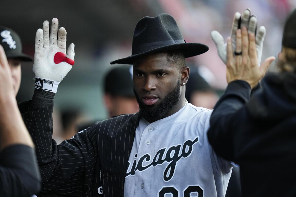 White Sox center fielder Luis Robert Jr. named to American League All-Star  team - Chicago Sun-Times