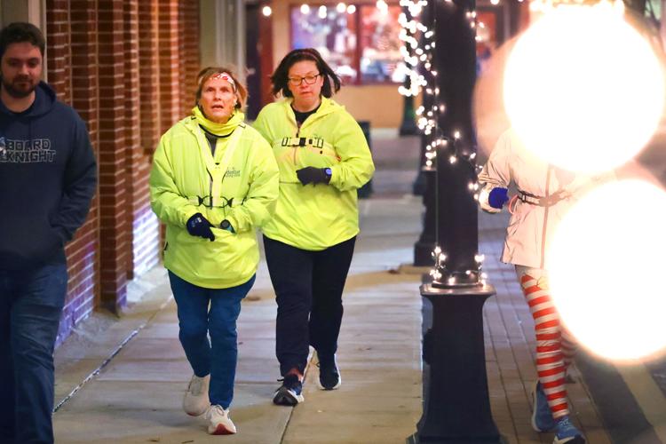 122424-dec-loc-runforlights_03.JPG