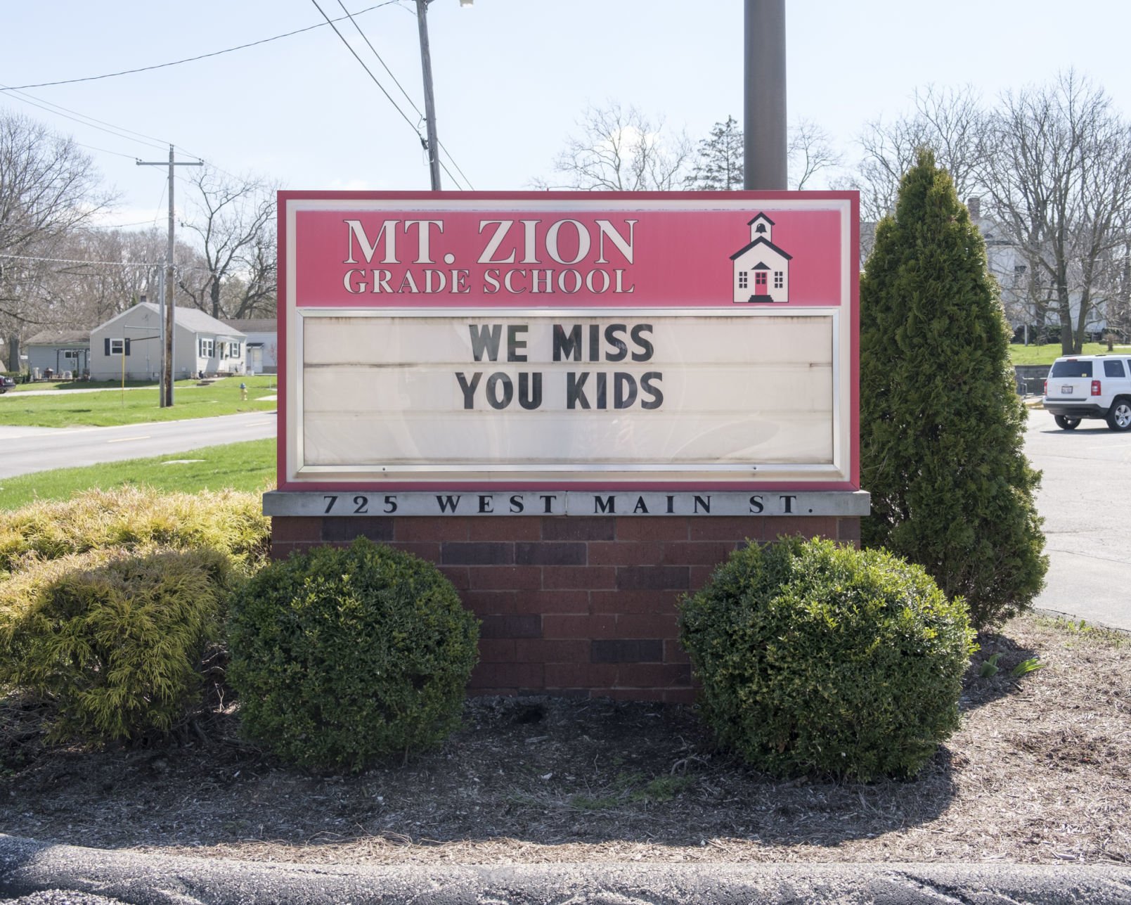 PHOTOS: Signs of encouragement during COVID-19 in Central Illinois